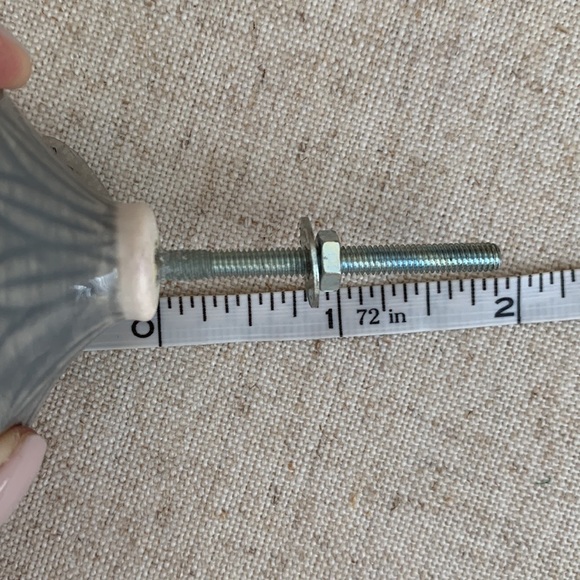 NWOT Set of 3 •Mascot Hardware Ceramic Square Ceramic Cabinet Knob - Picture 13 of 14